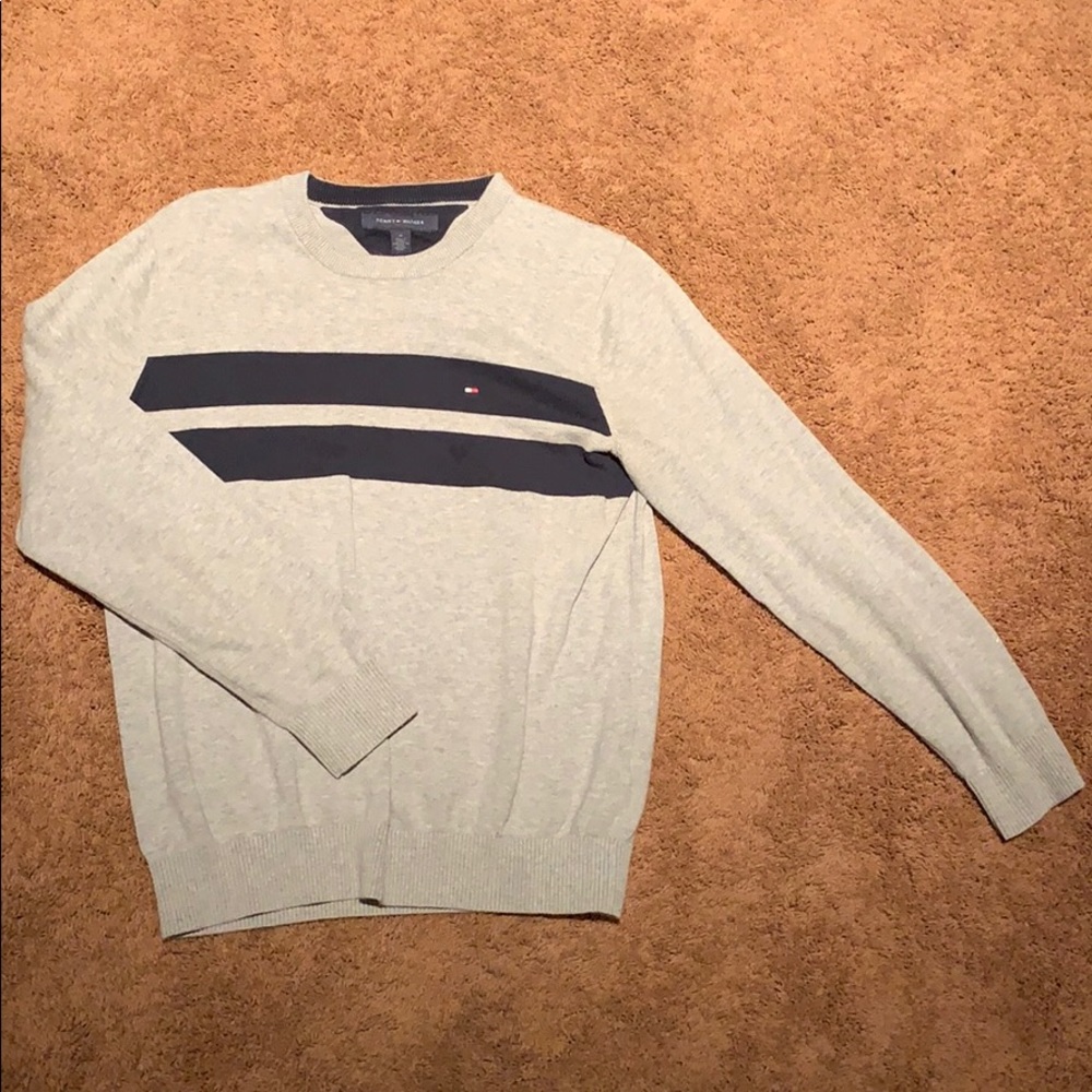 Tommy Hilfiger sweater